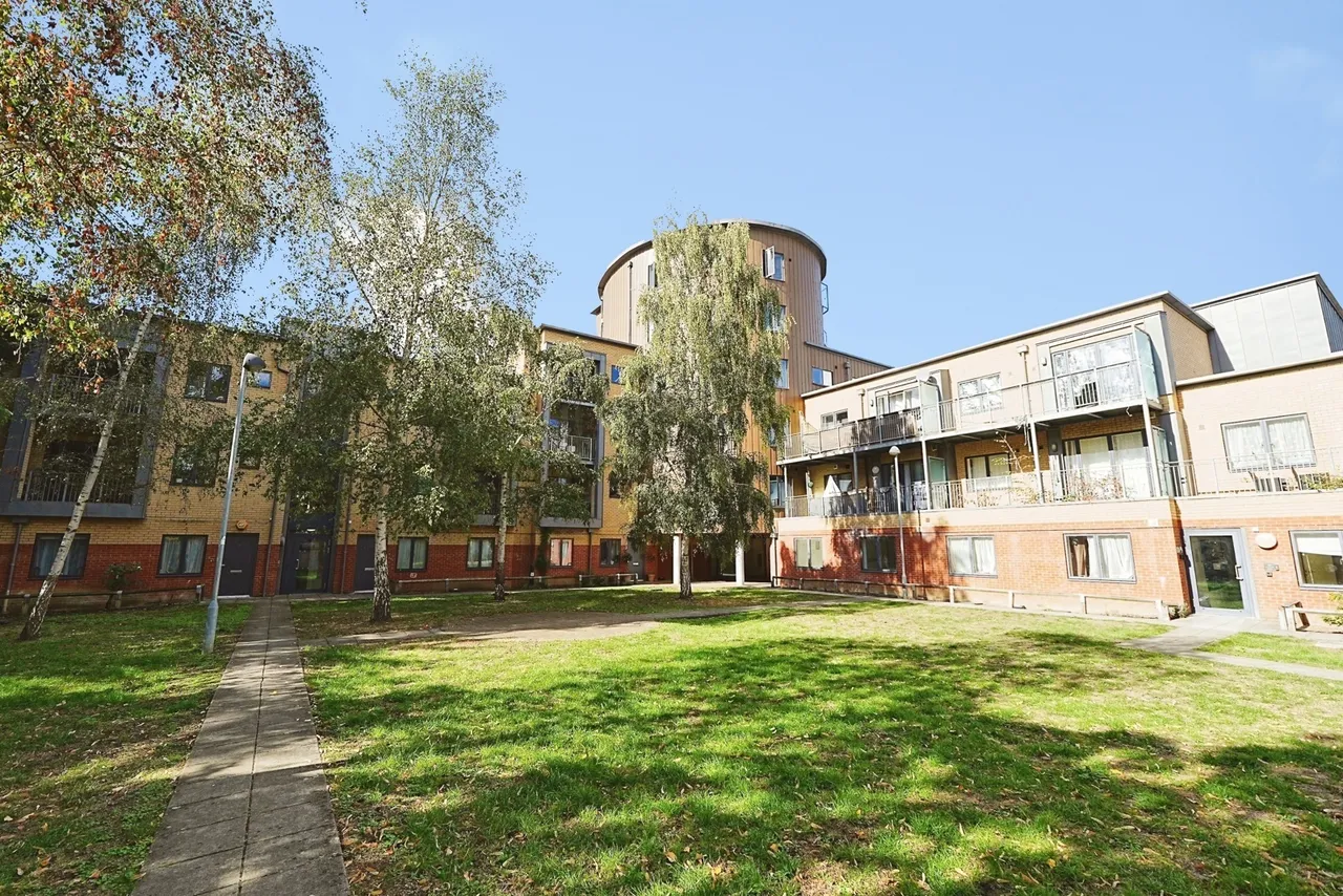 St. Peters Gardens, London, SE13, photo 15