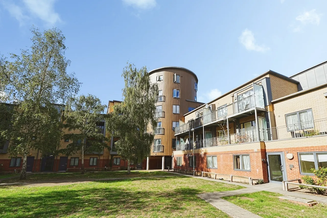 St. Peters Gardens, London, SE13, photo 17