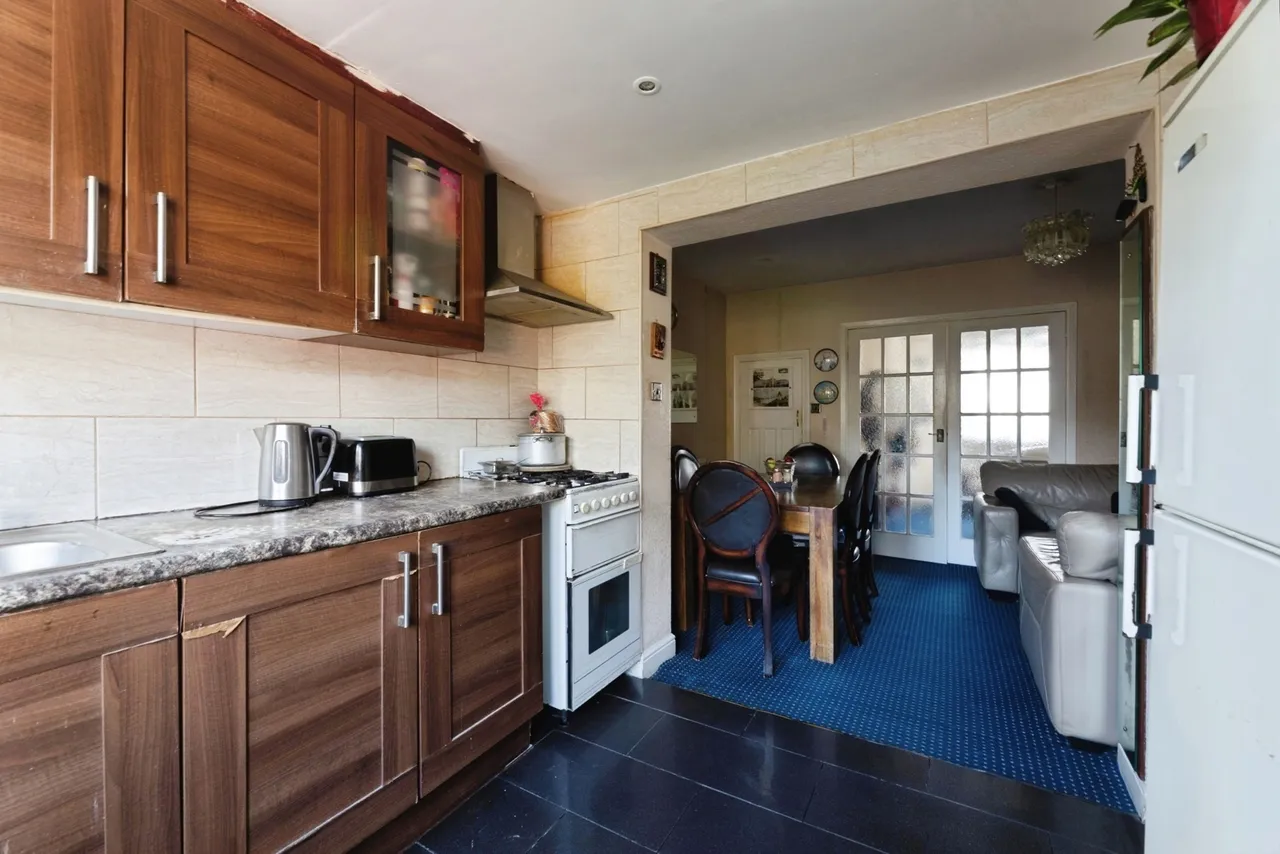Cheriton Avenue, Ilford, IG5, photo 8