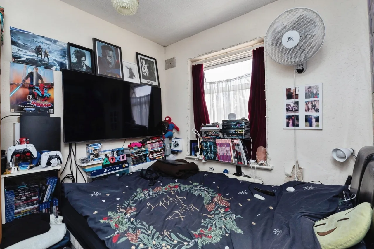 Cheriton Avenue, Ilford, IG5, photo 4