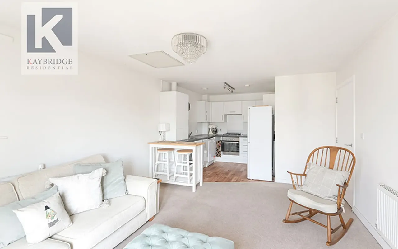 Longland Place, Epsom, KT19, photo 5