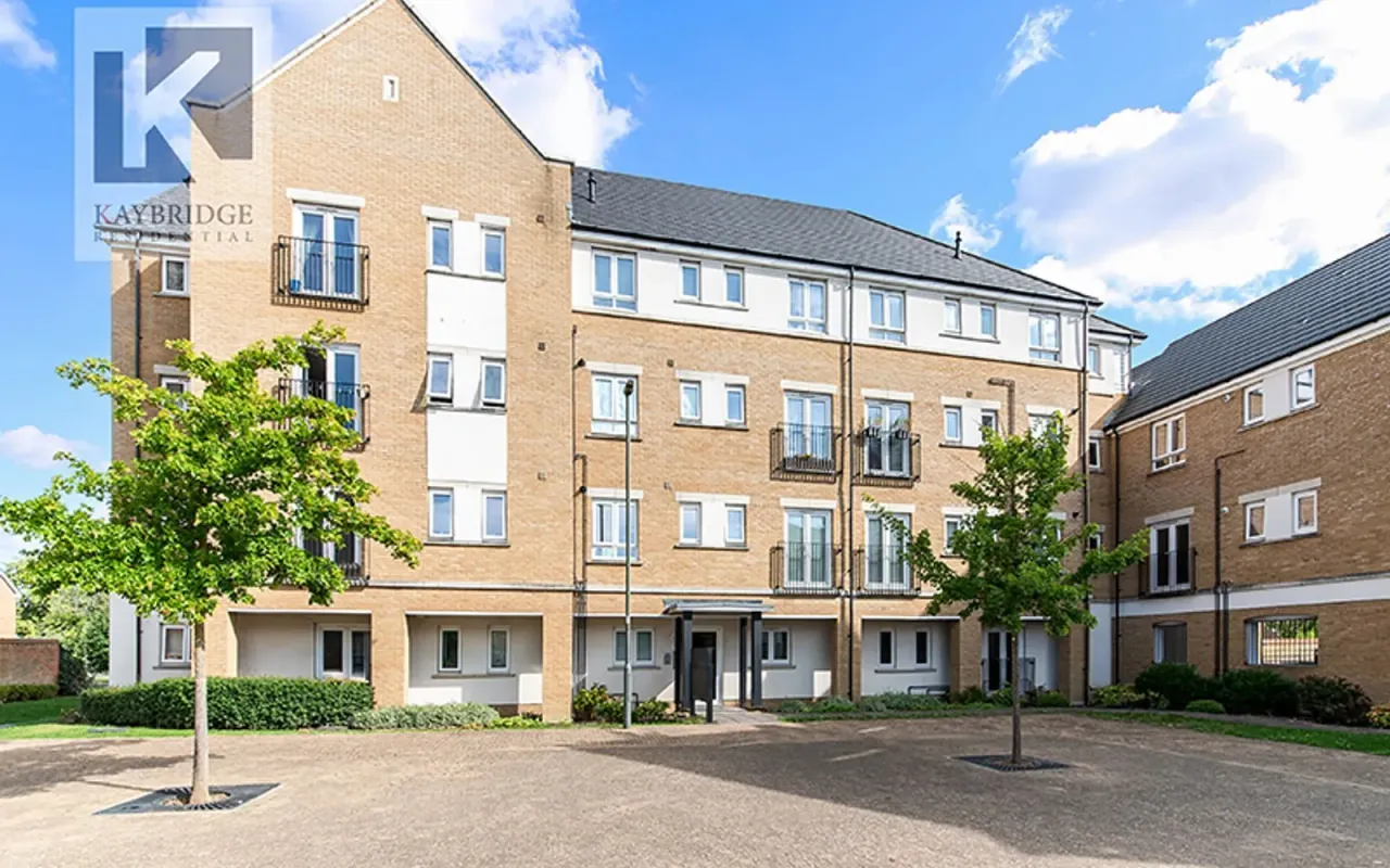 1 bed flat for sale — Longland Place, Epsom, KT19