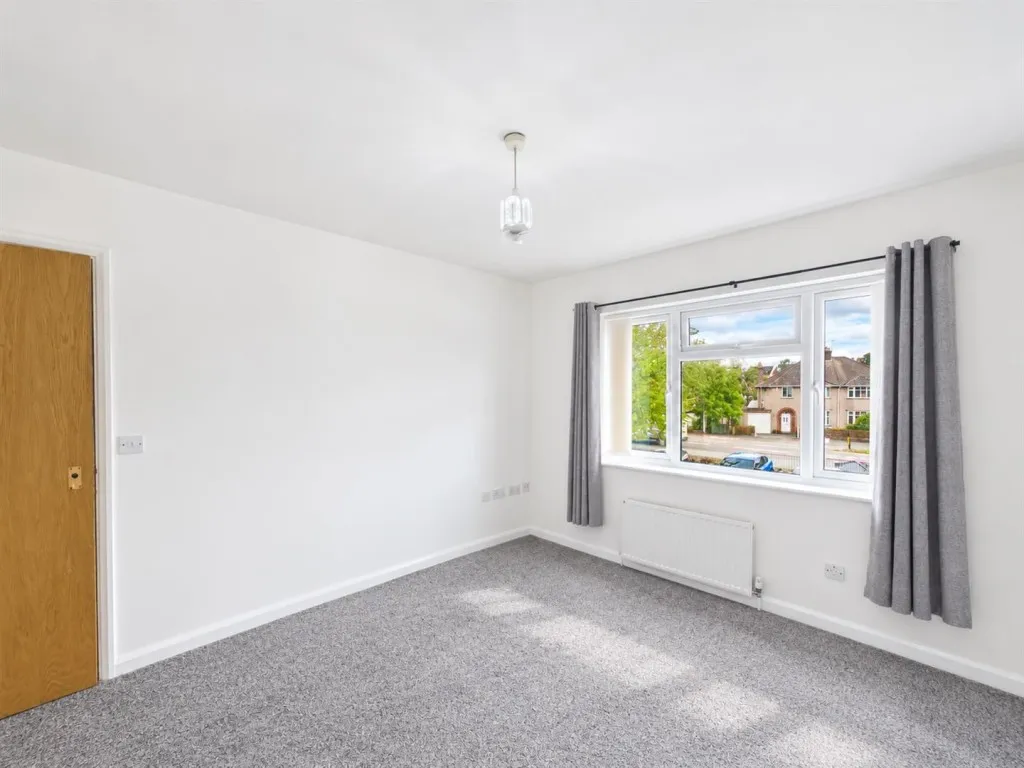 5a & 5b, Cleeve Wood Road, Downend, Bristol, BS16 2SF, photo 6