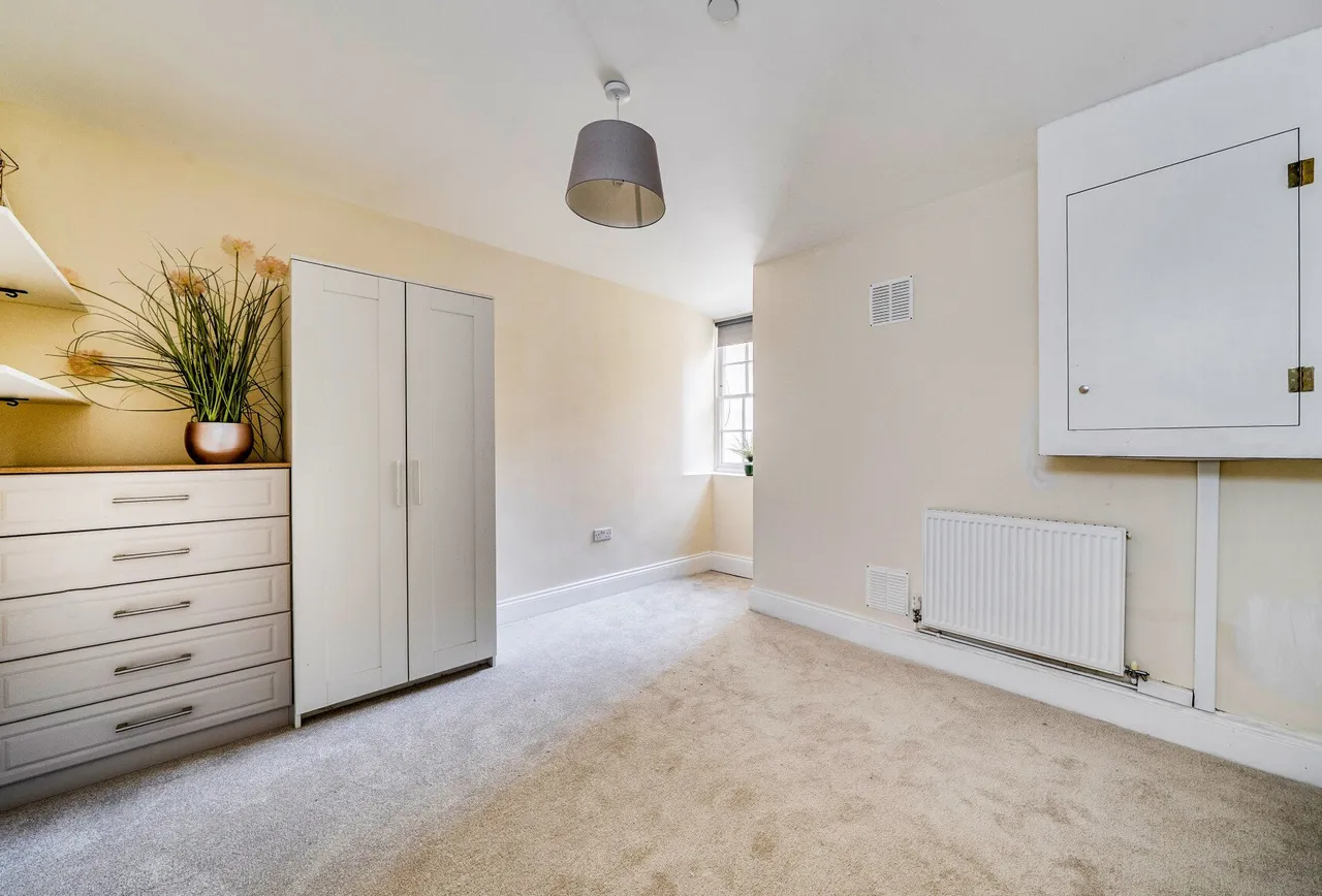 Wellington Street, Cheltenham, GL50 1XY, photo 9