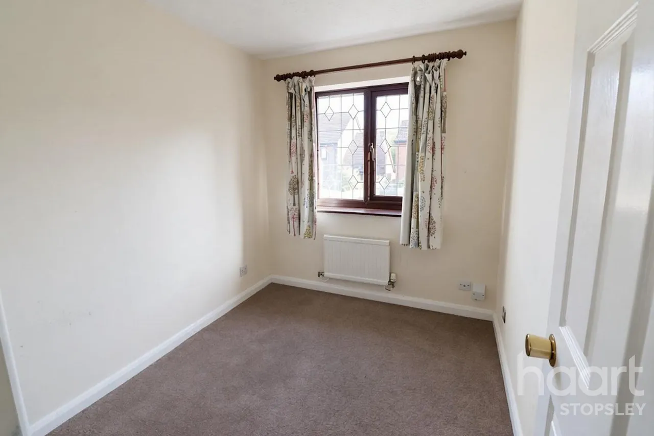 Rotherfield, Luton, LU2, photo 32