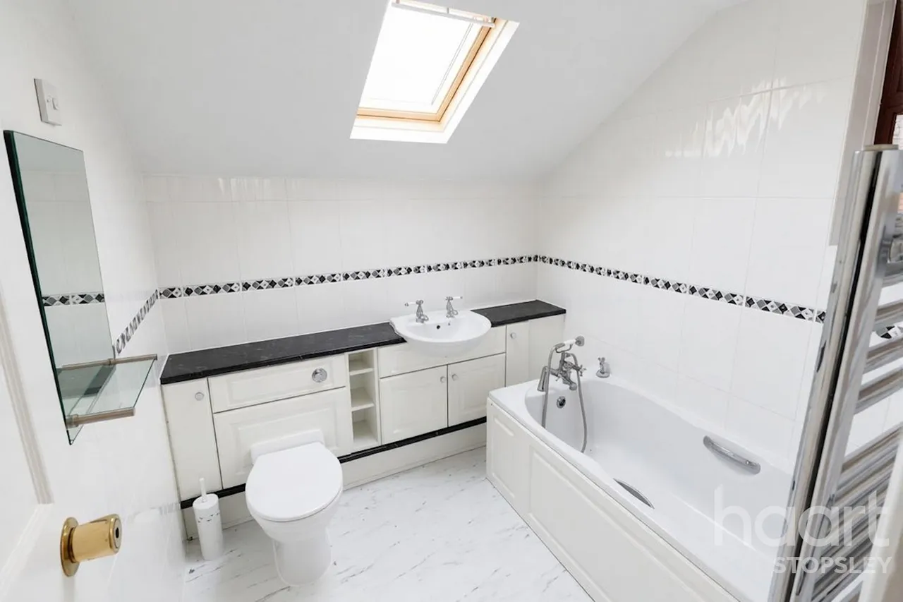 Rotherfield, Luton, LU2, photo 25