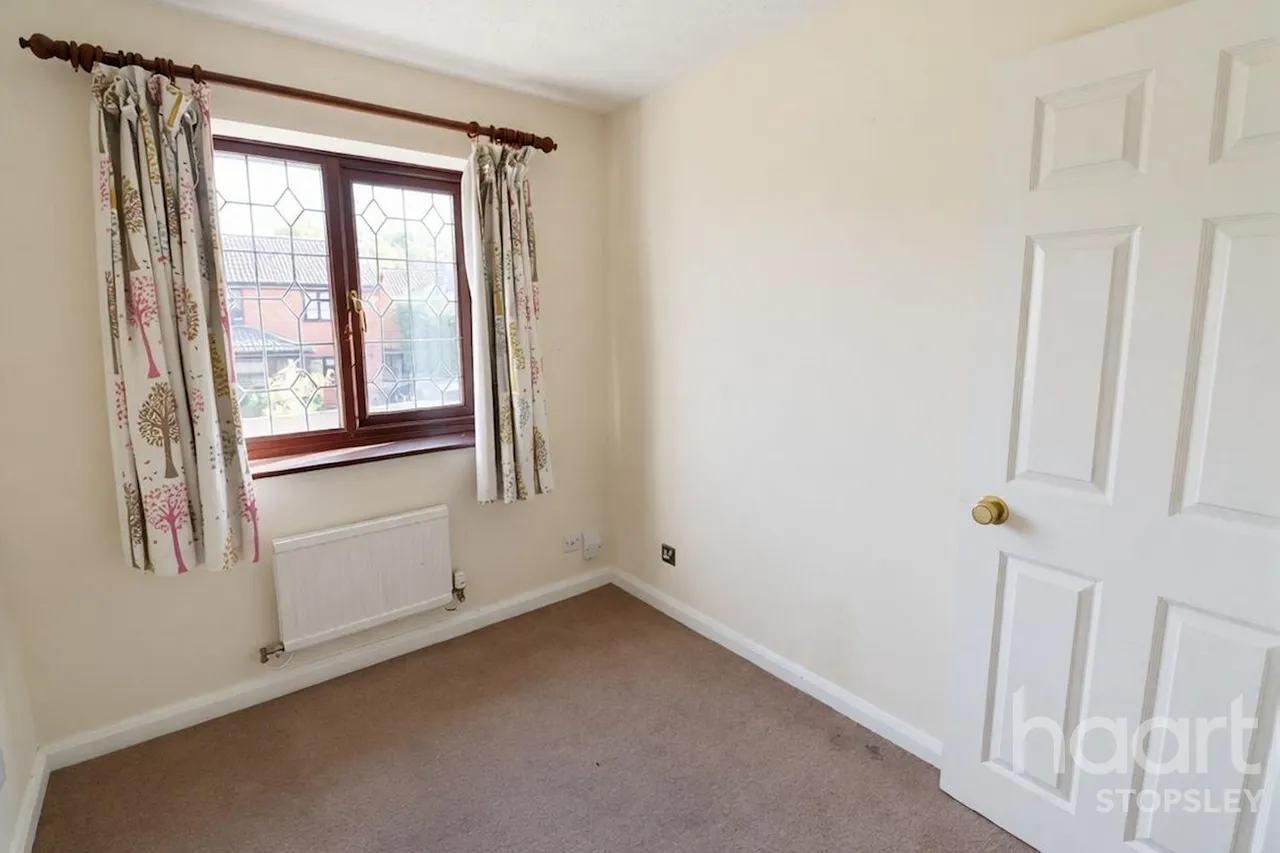 Rotherfield, Luton, LU2, photo 27