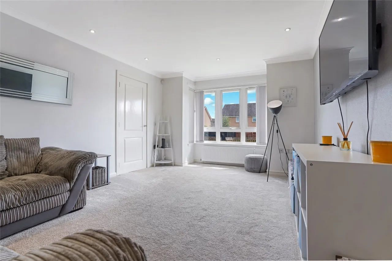 Whistleberry Wynd, Hamilton, South Lanarkshire, ML3, photo 2