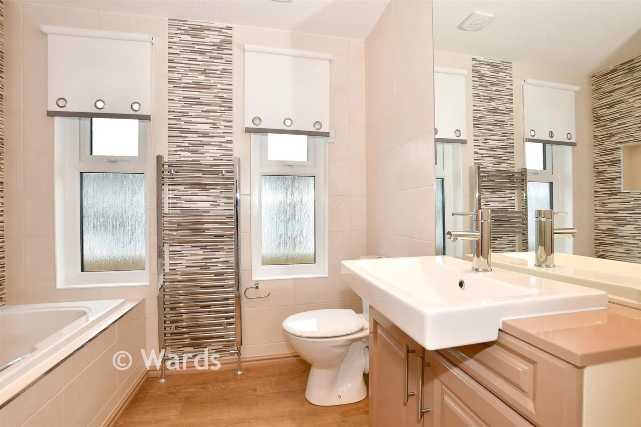 Maidstone Road, Paddock Wood, TN12, photo 9