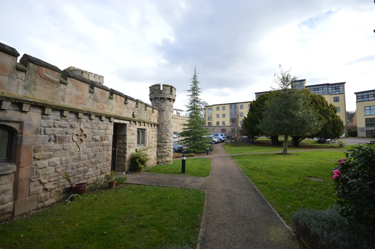 Queens Gardens, 90 Park Grange Road, S2 3RZ, photo 12