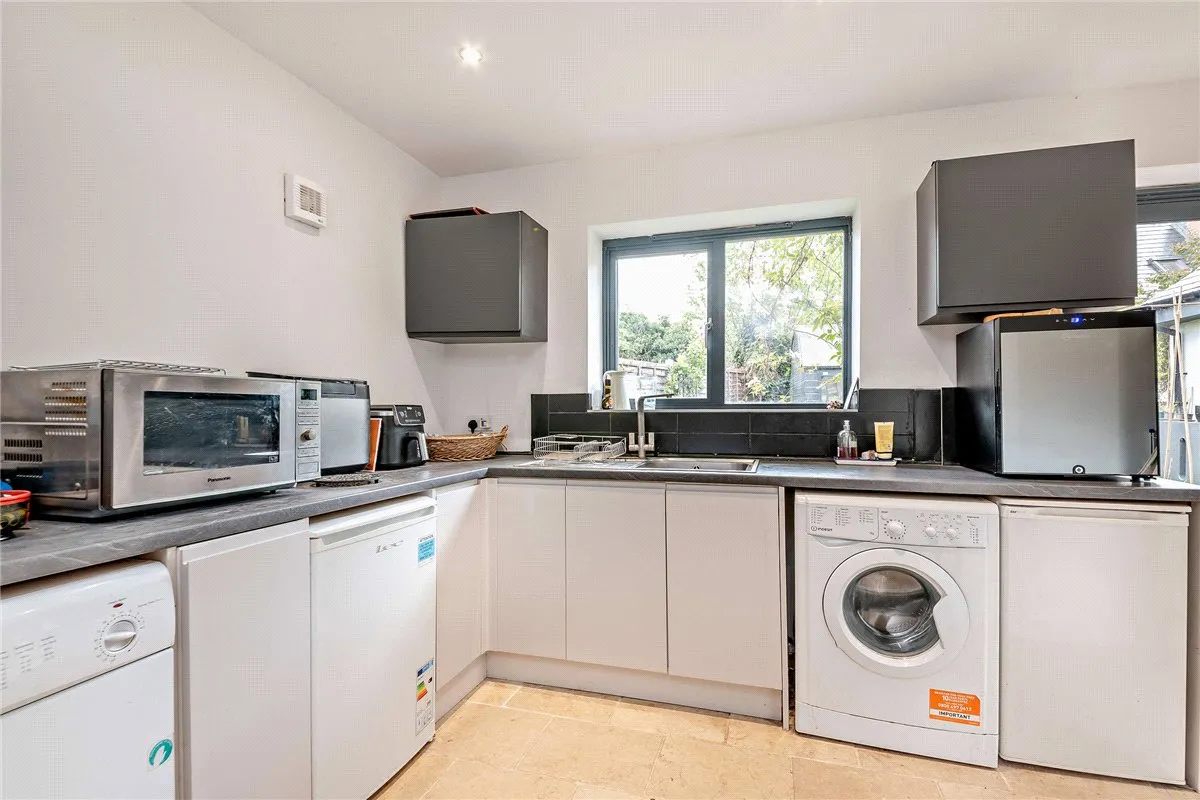Gore End, Newbury, RG20, photo 5