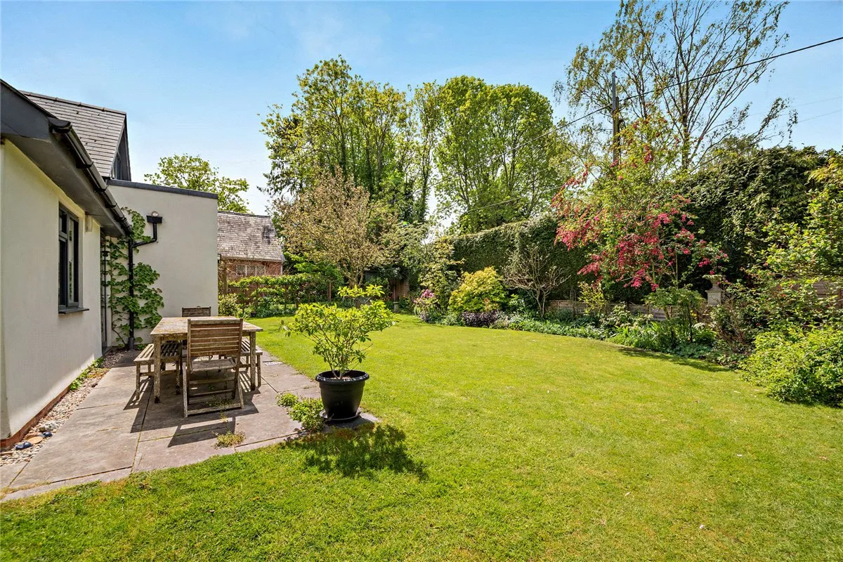 Gore End, Newbury, RG20, photo 28