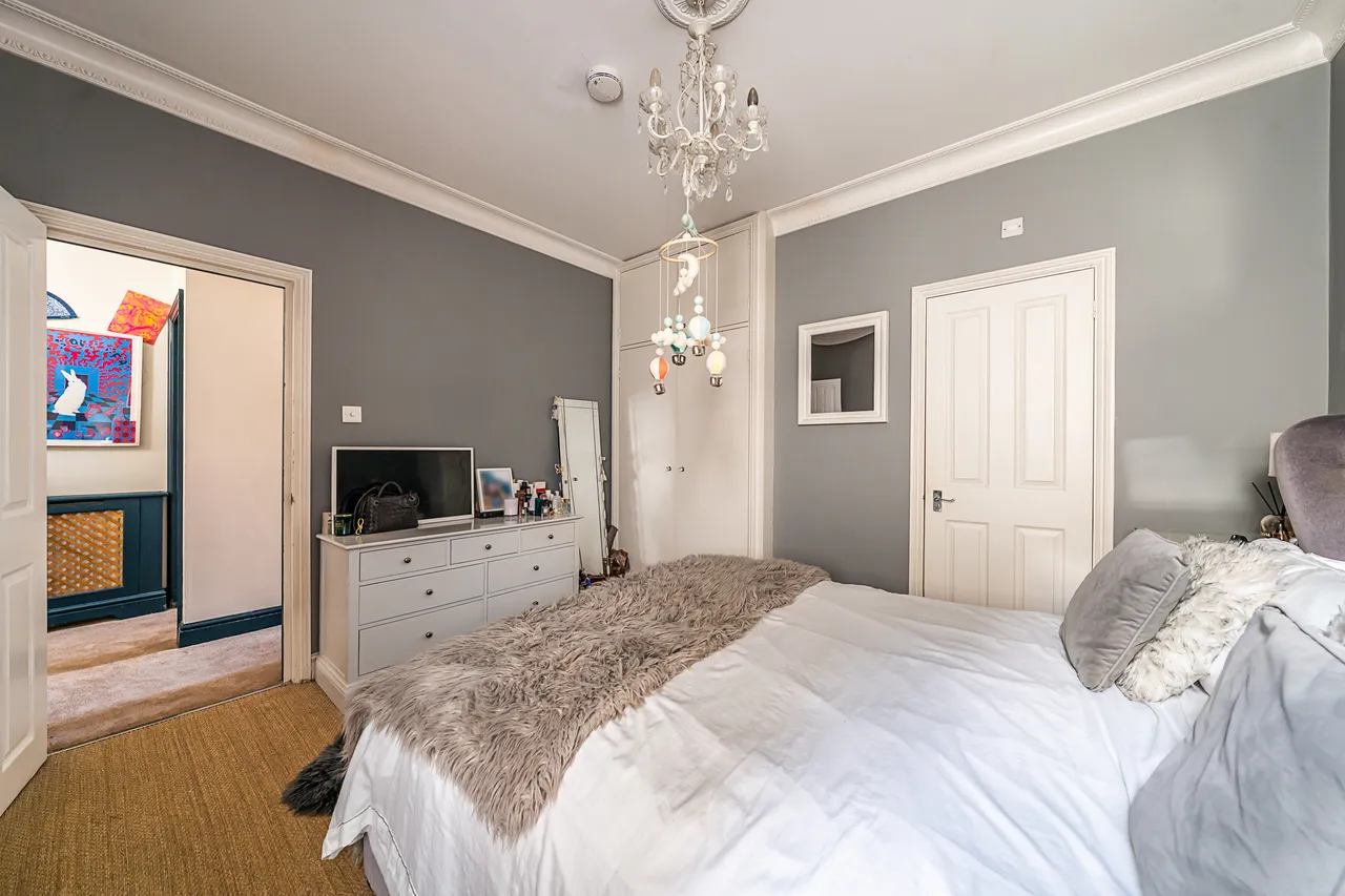 Lavender Hill, London, SW11, photo 11