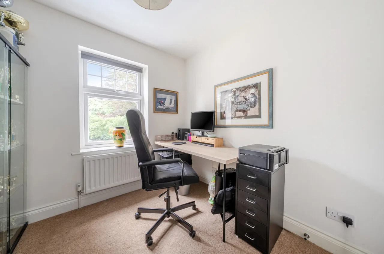 Elmhurst Road, Gosport, PO12, photo 11