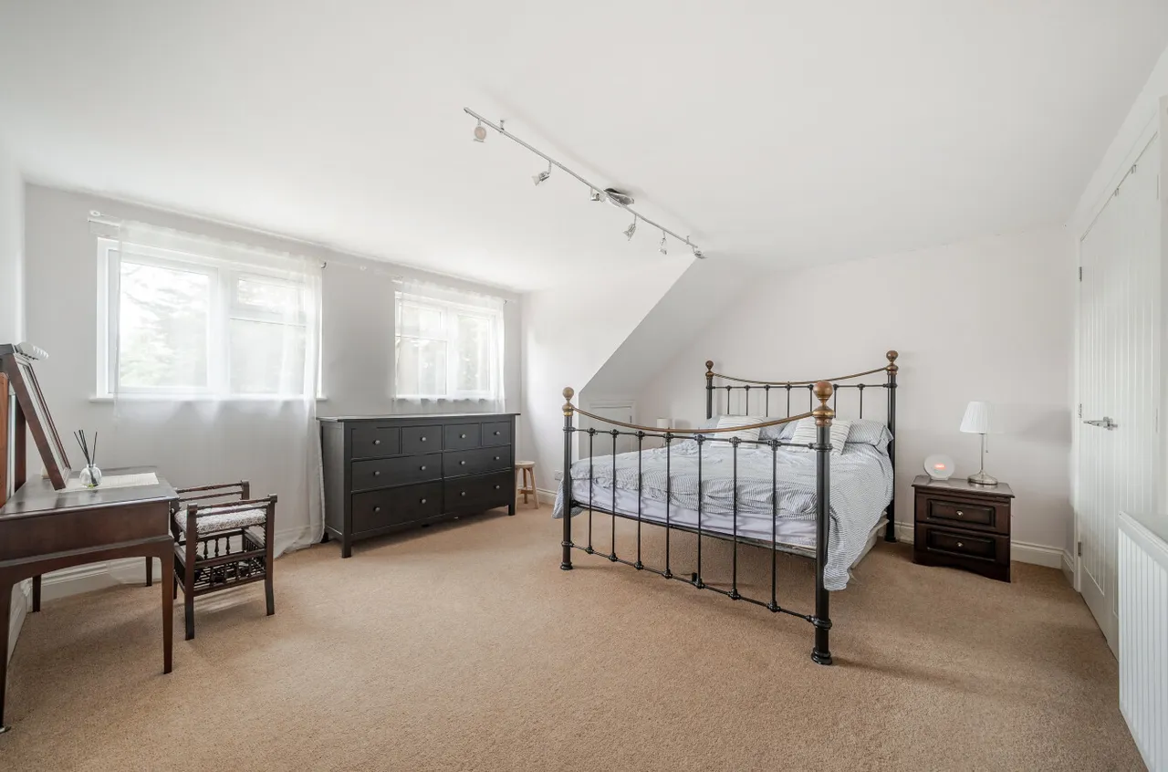 Elmhurst Road, Gosport, PO12, photo 7
