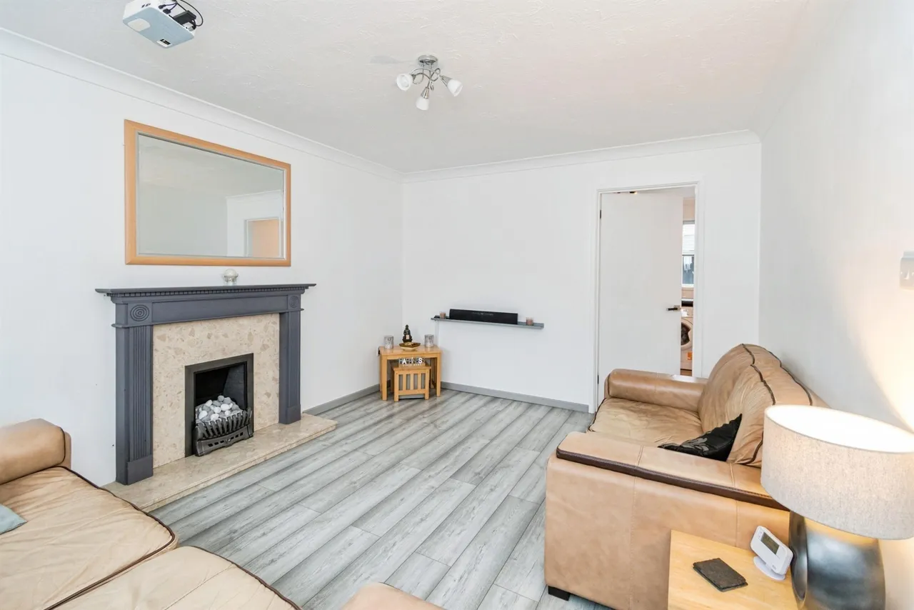 Cowley Close, Southampton, SO16, photo 2