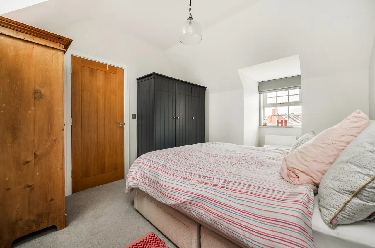 Hall Garden, Binfield, Bracknell, Berkshire, RG42 4NY, photo 17