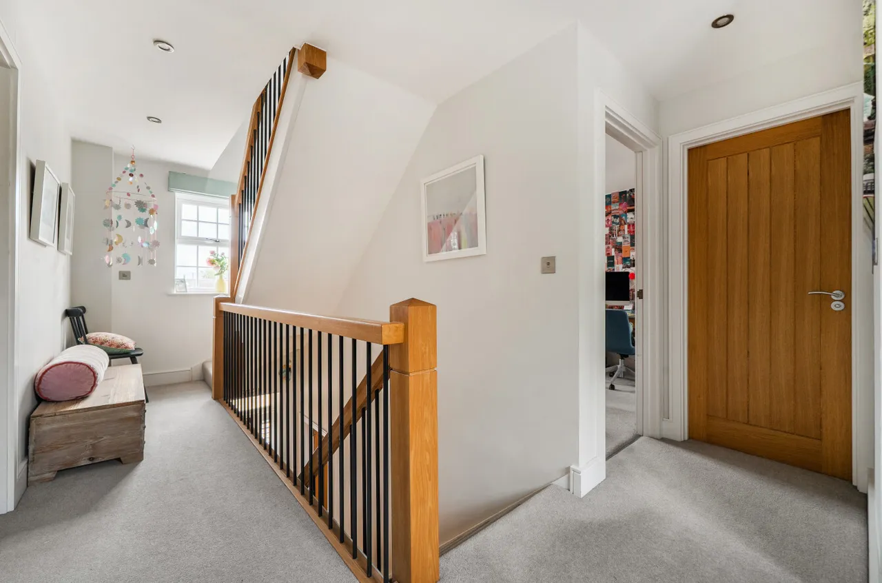 Hall Garden, Binfield, Bracknell, Berkshire, RG42 4NY, photo 11