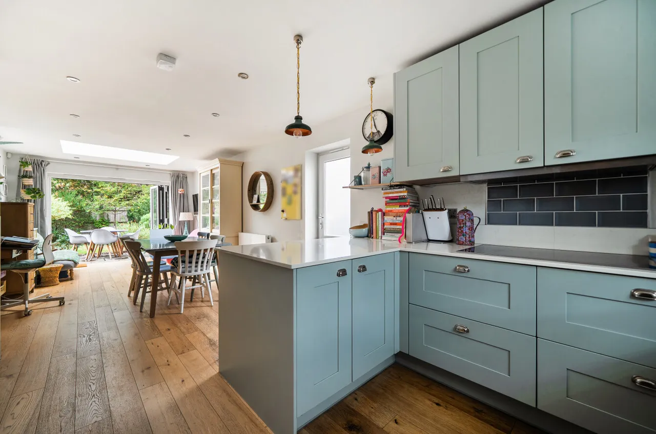 Hall Garden, Binfield, Bracknell, Berkshire, RG42 4NY, photo 5