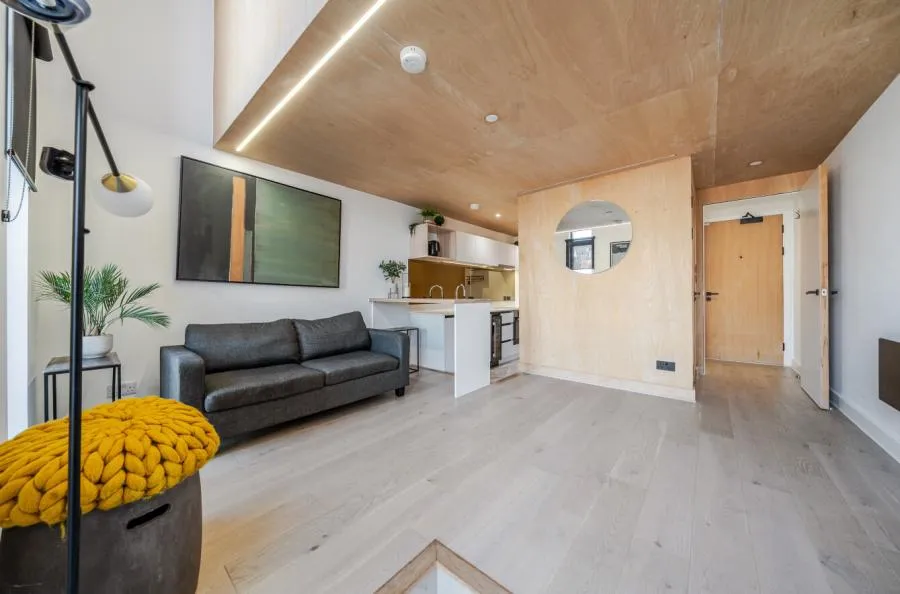 2 bed flat for sale, Spinners Way, Manchester, M15
