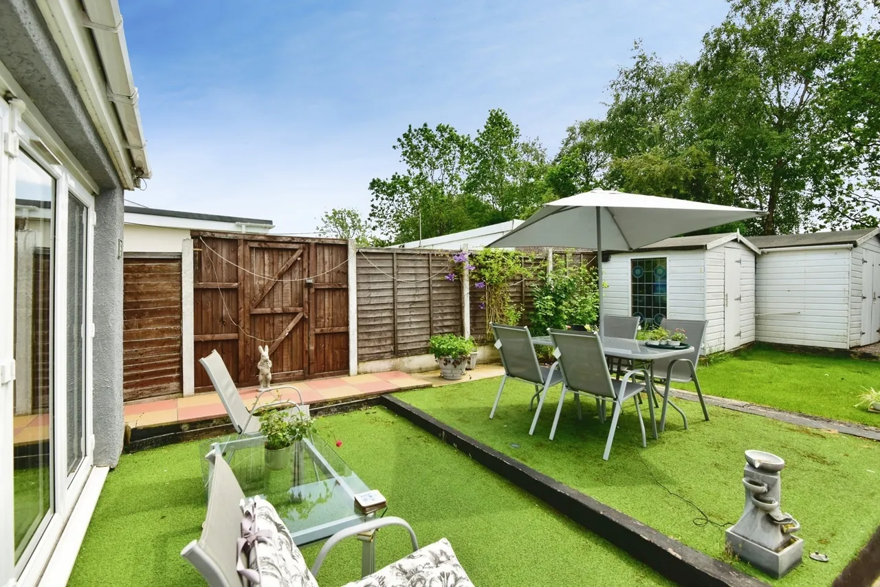 Park Lane, Stoke-On-Trent, ST8, photo 20