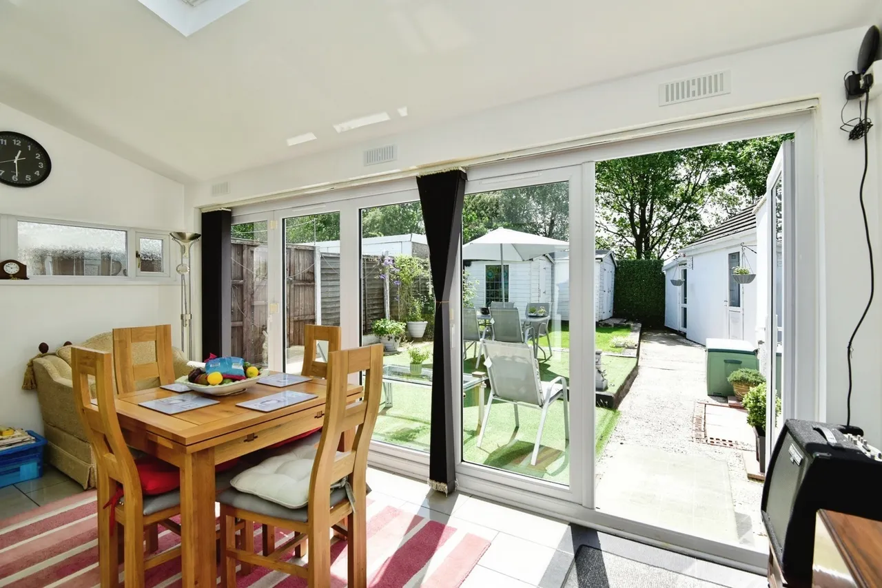 Park Lane, Stoke-On-Trent, ST8, photo 14