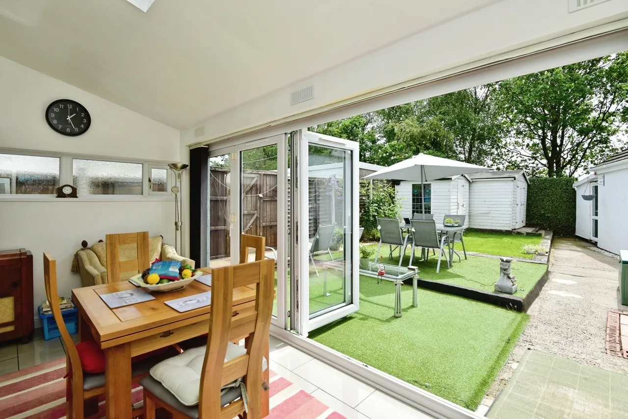 Park Lane, Stoke-On-Trent, ST8, photo 18
