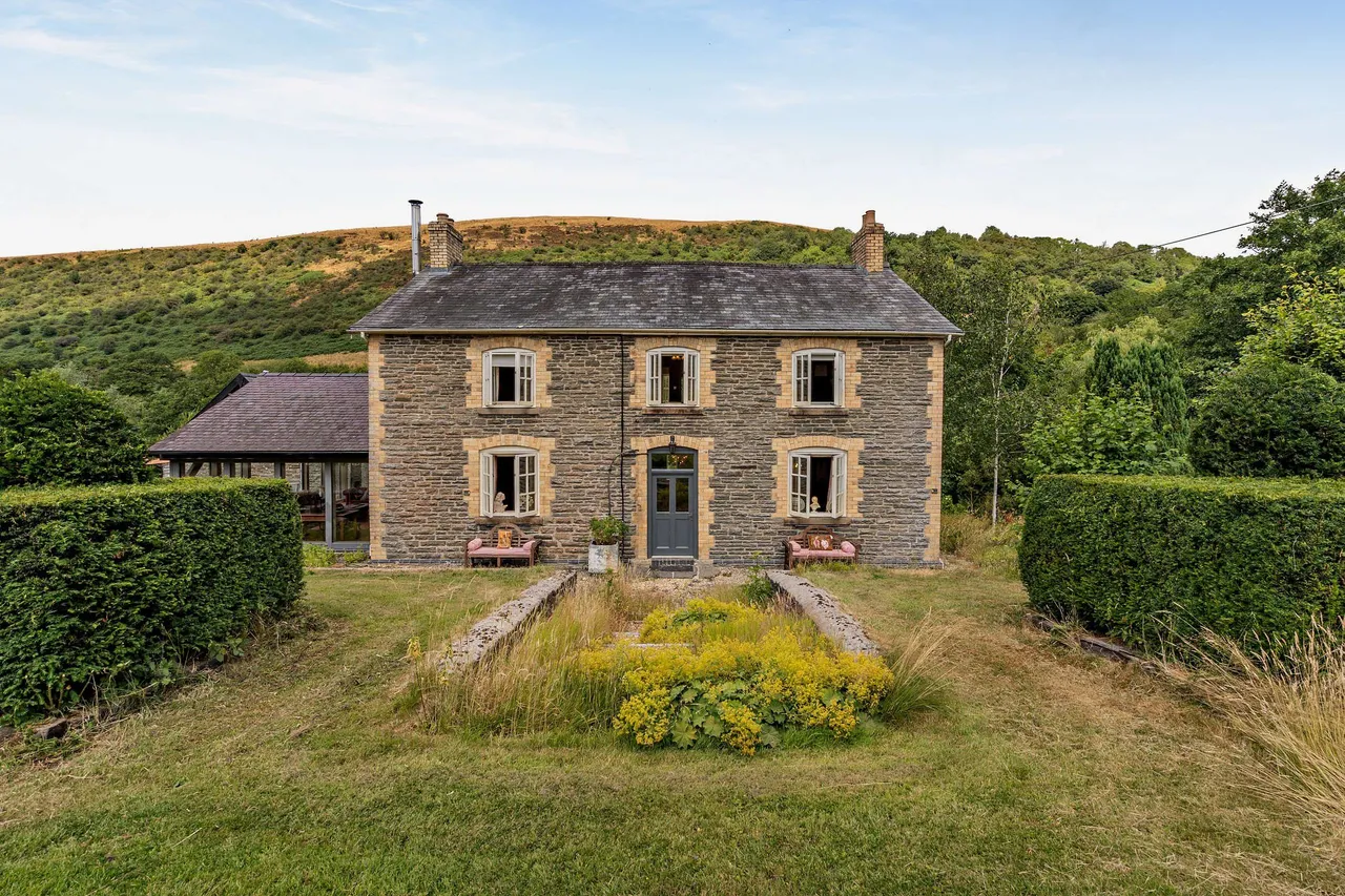 Dolau, Llandrindod Wells, LD1, photo 26
