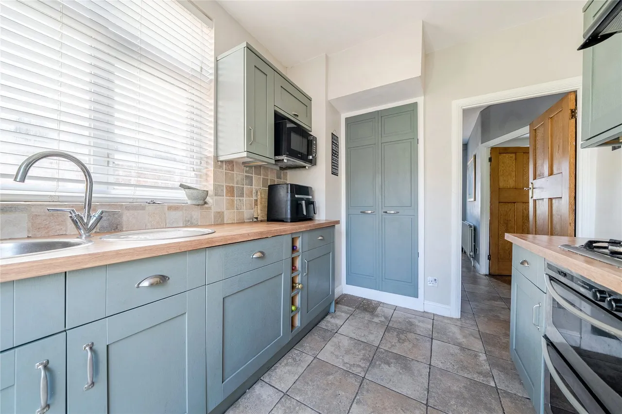 Brownspring Drive, London, SE9, photo 9