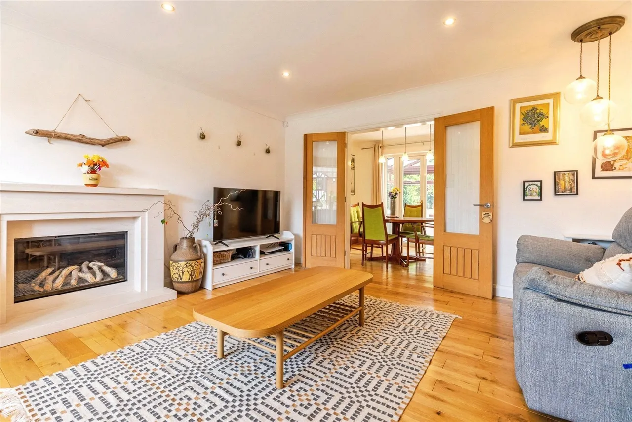 Hardwick Close, Bradley Fold, M26, photo 2