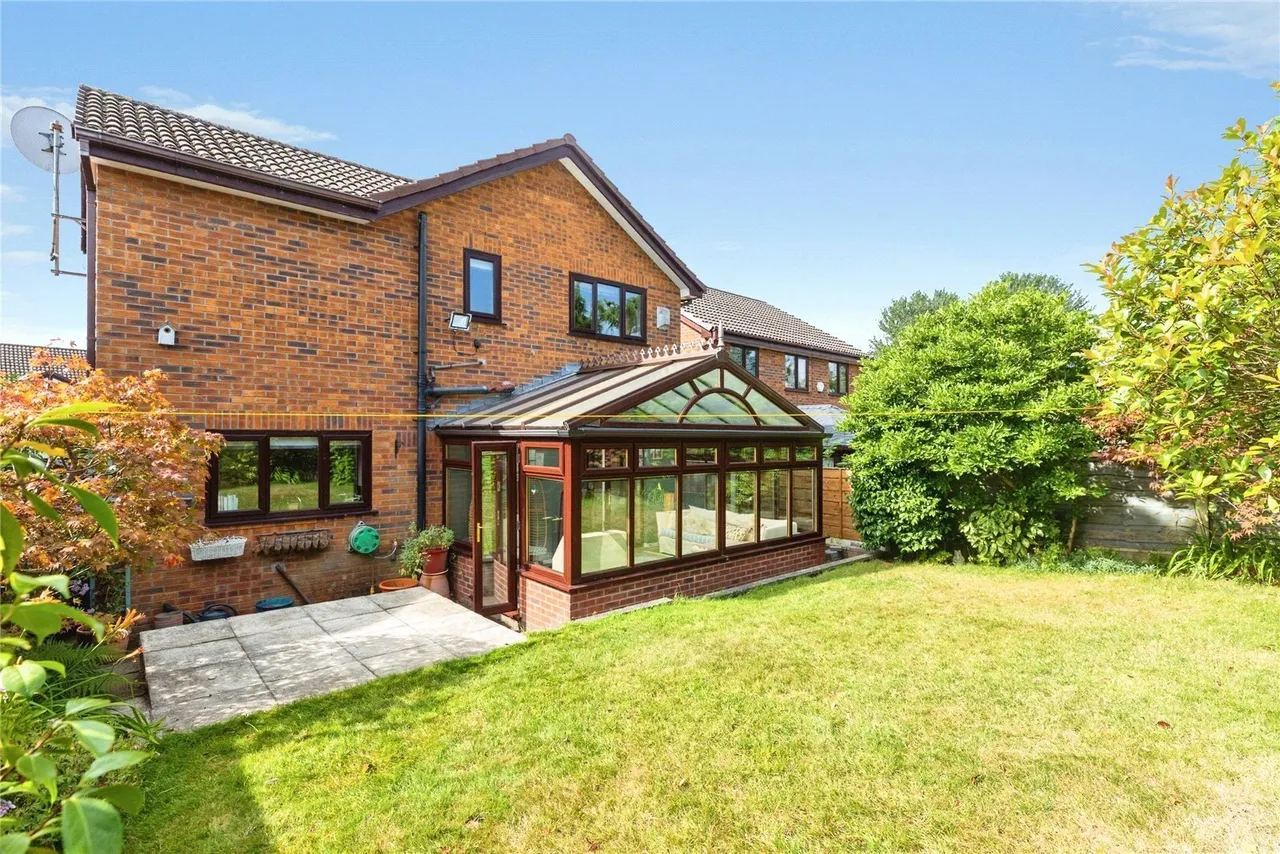 4 bed house for sale, Hardwick Close, Bradley Fold, M26