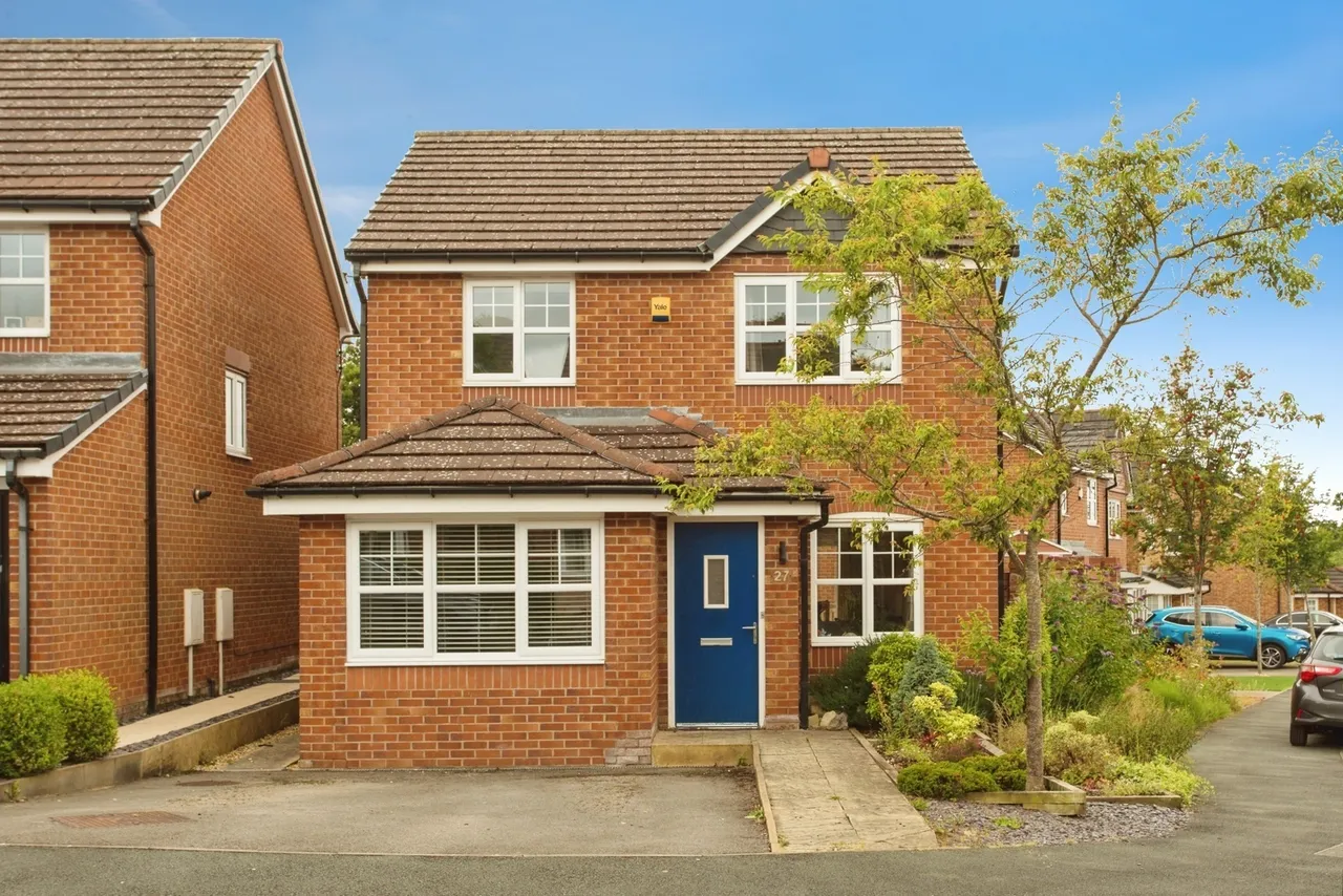 3 bed house for sale, Cypress Close, Leyland, PR25