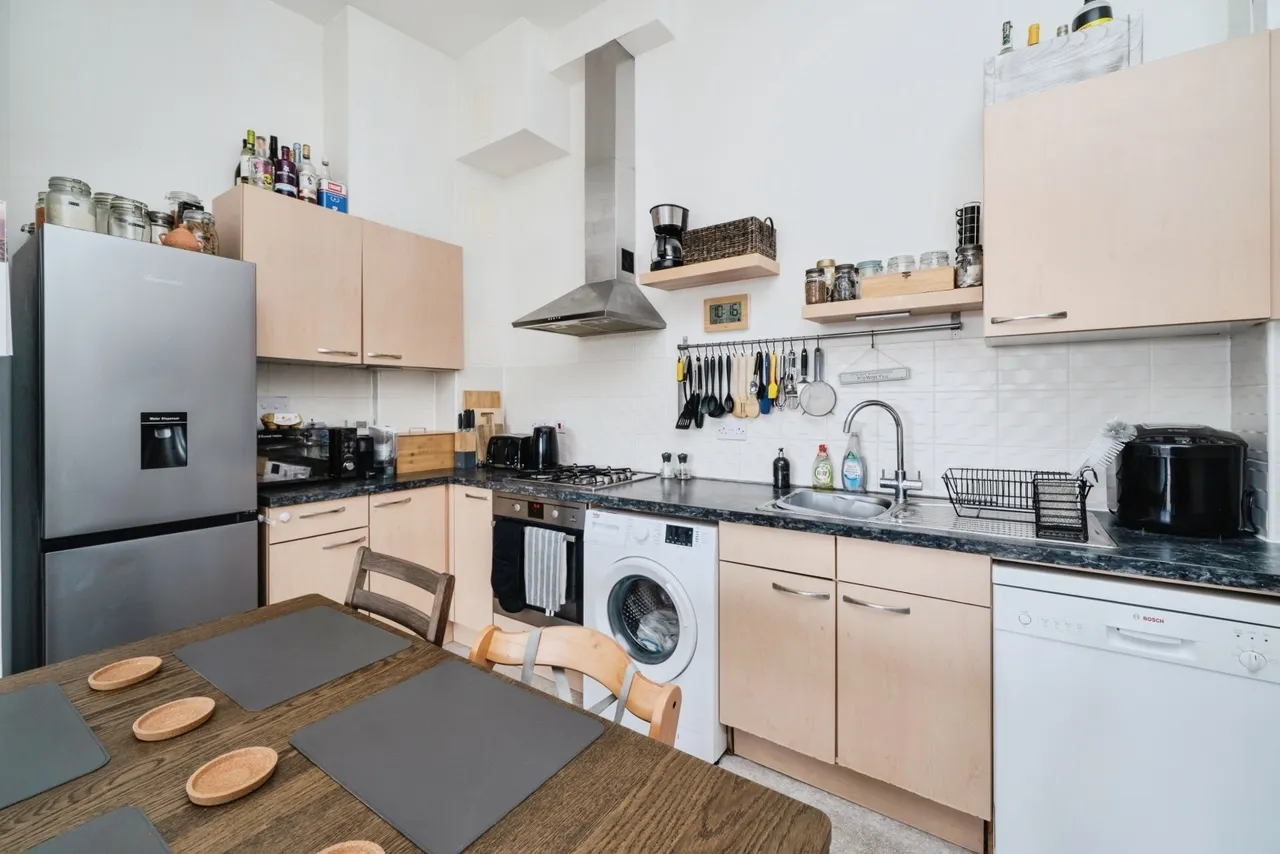 Park View Road, Leatherhead, KT22, photo 4