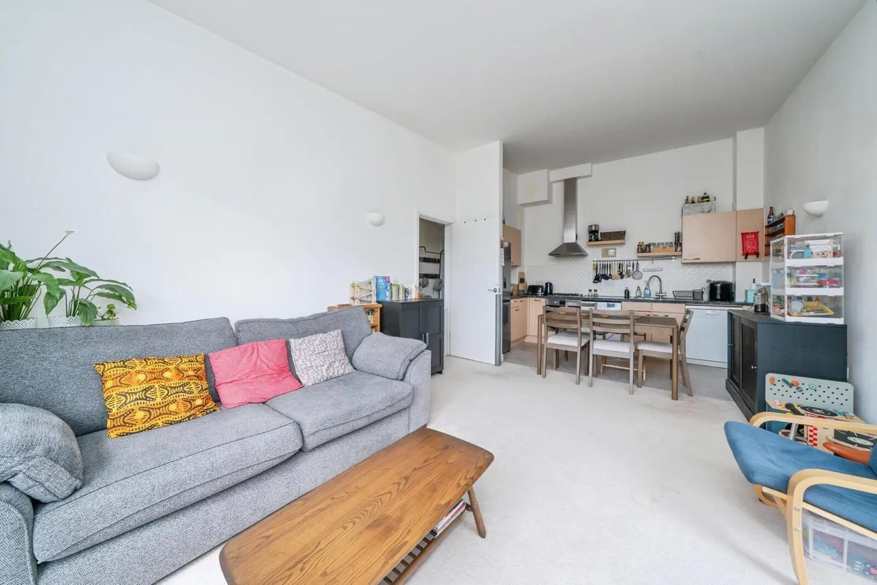 Park View Road, Leatherhead, KT22, photo 12