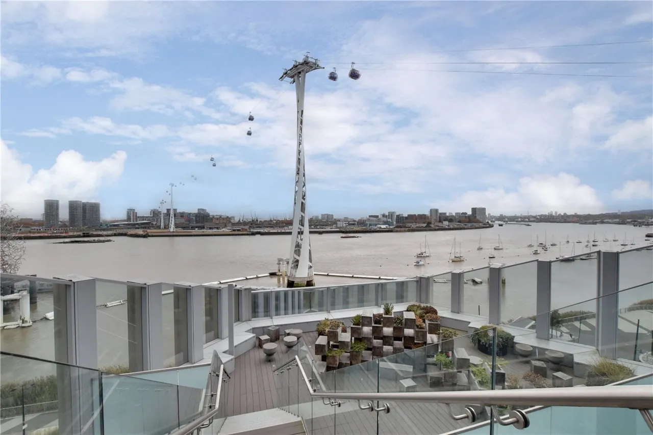 Cutter Lane, Upper Riverside, SE10, photo 22