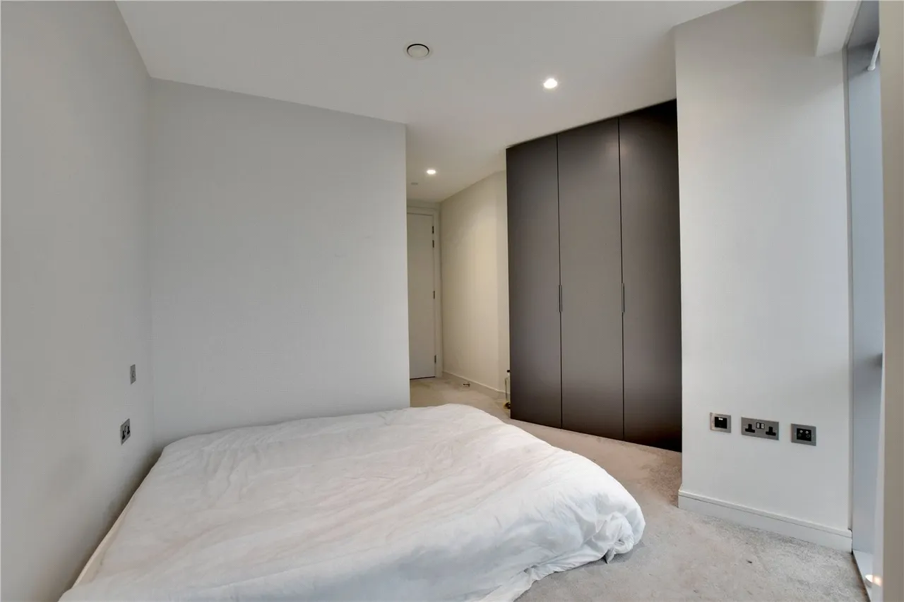 Cutter Lane, Upper Riverside, SE10, photo 25
