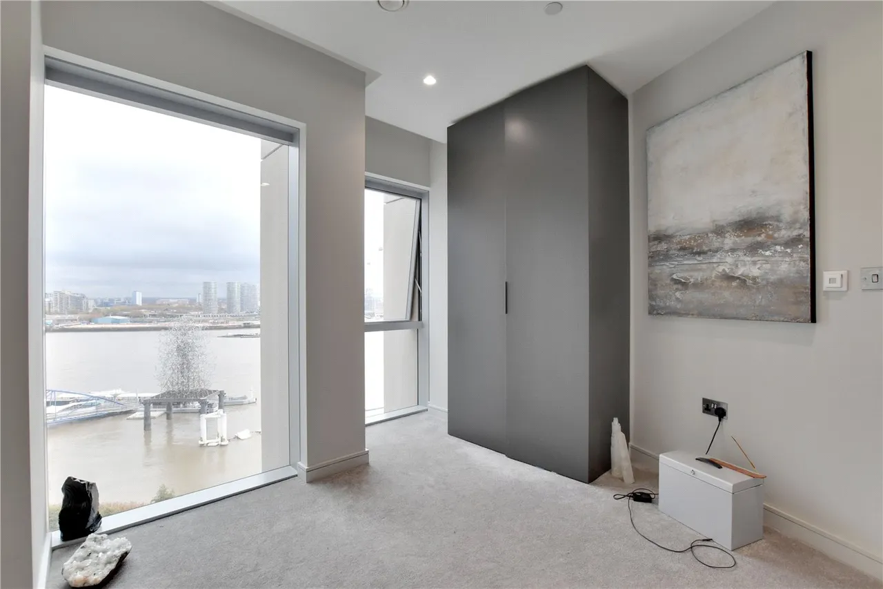 Cutter Lane, Upper Riverside, SE10, photo 18