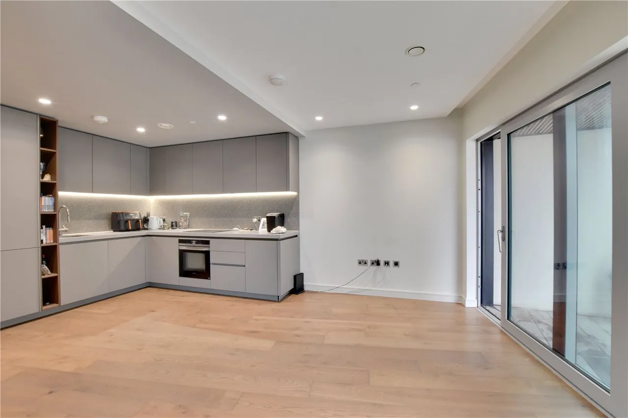 Cutter Lane, Upper Riverside, SE10, photo 27