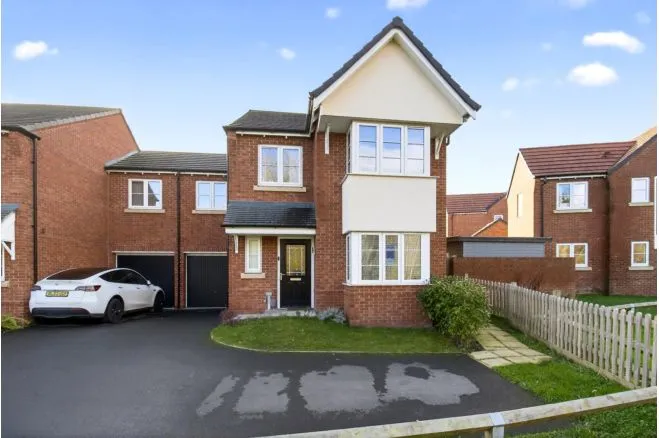 Christie Way, Telford, TF1, photo 2