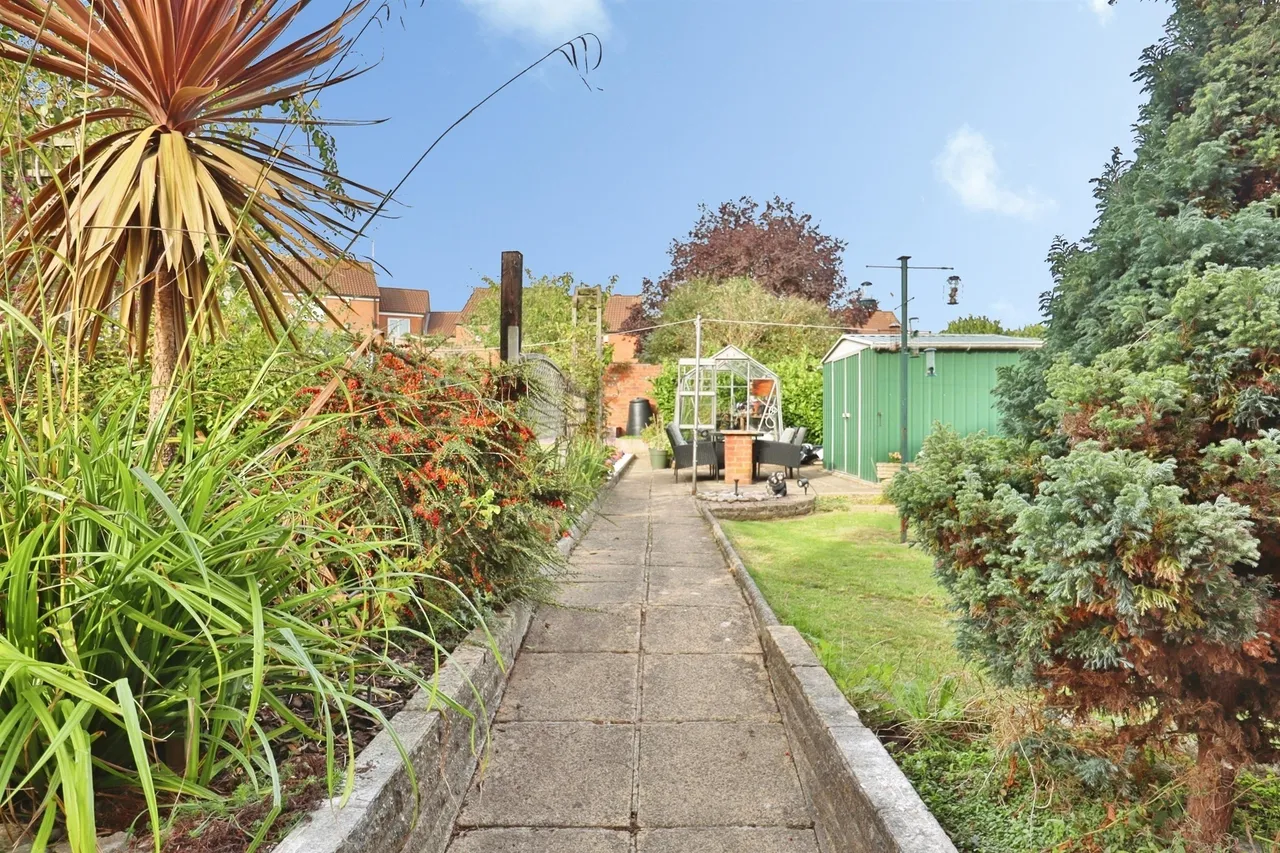 East Bank, Sherburn In Elmet, LS25, photo 11