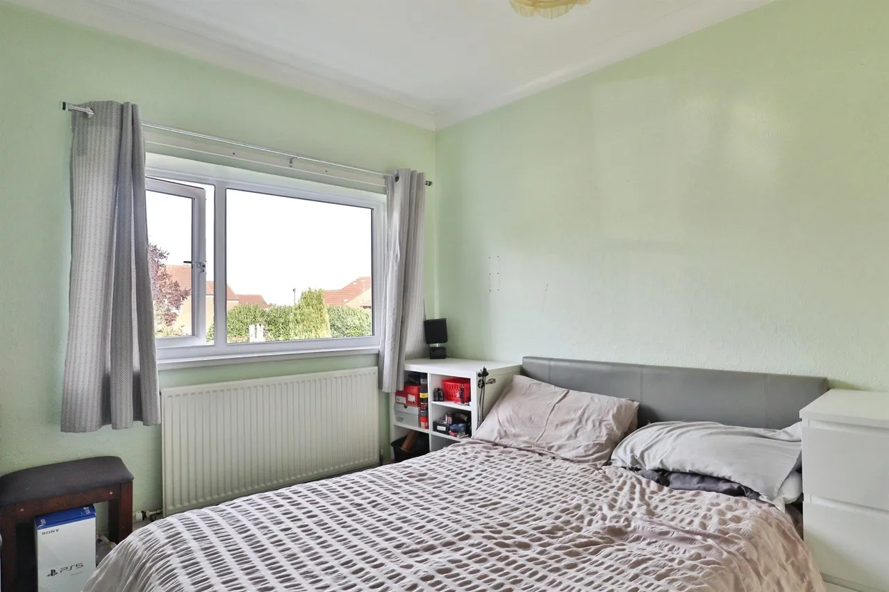 East Bank, Sherburn In Elmet, LS25, photo 8