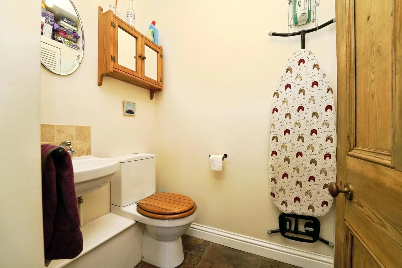 The Green, Dursley, GL11, photo 19