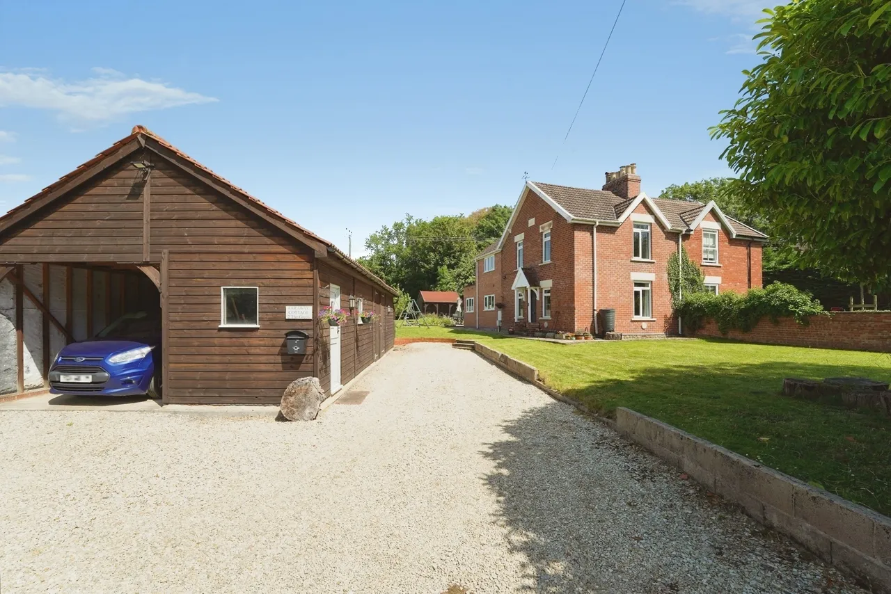 The Green, Dursley, GL11, photo 6