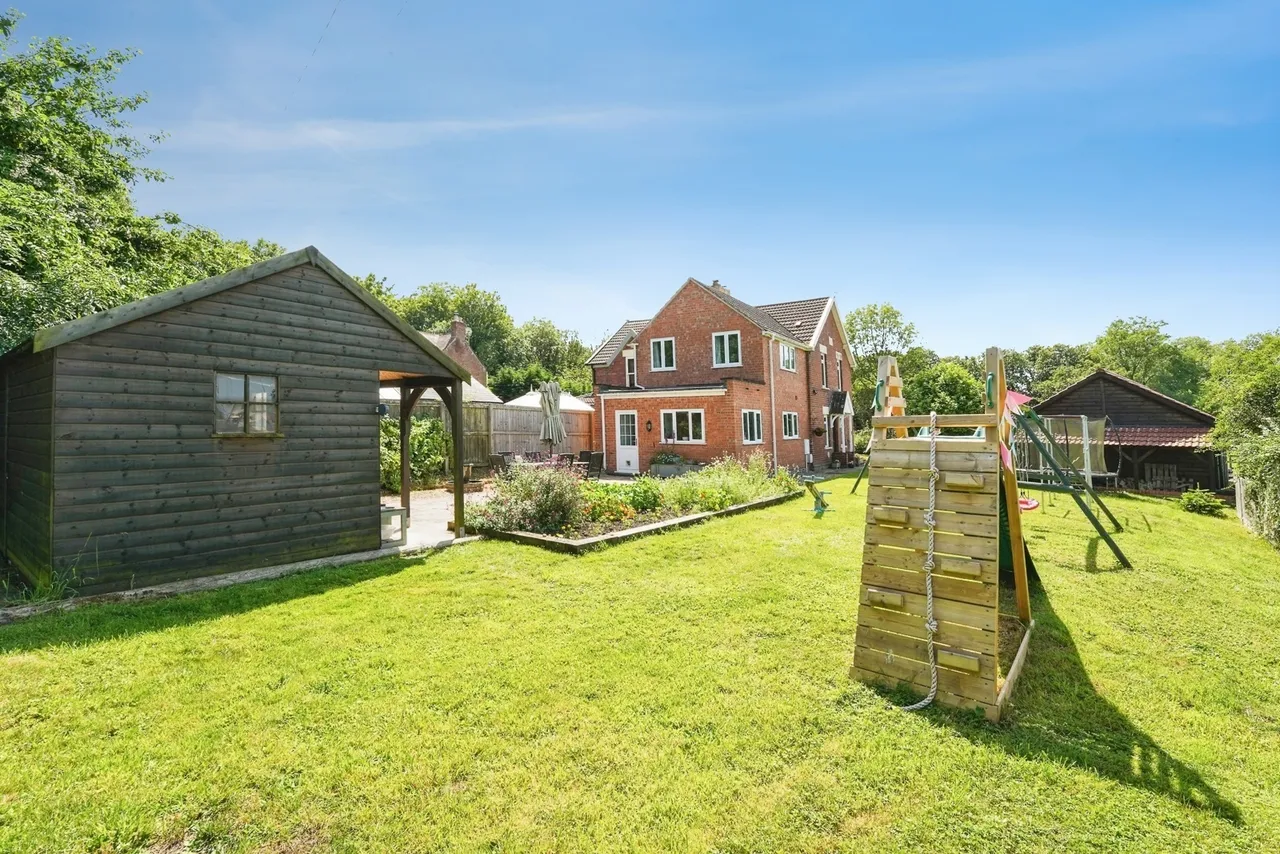 The Green, Dursley, GL11, photo 5
