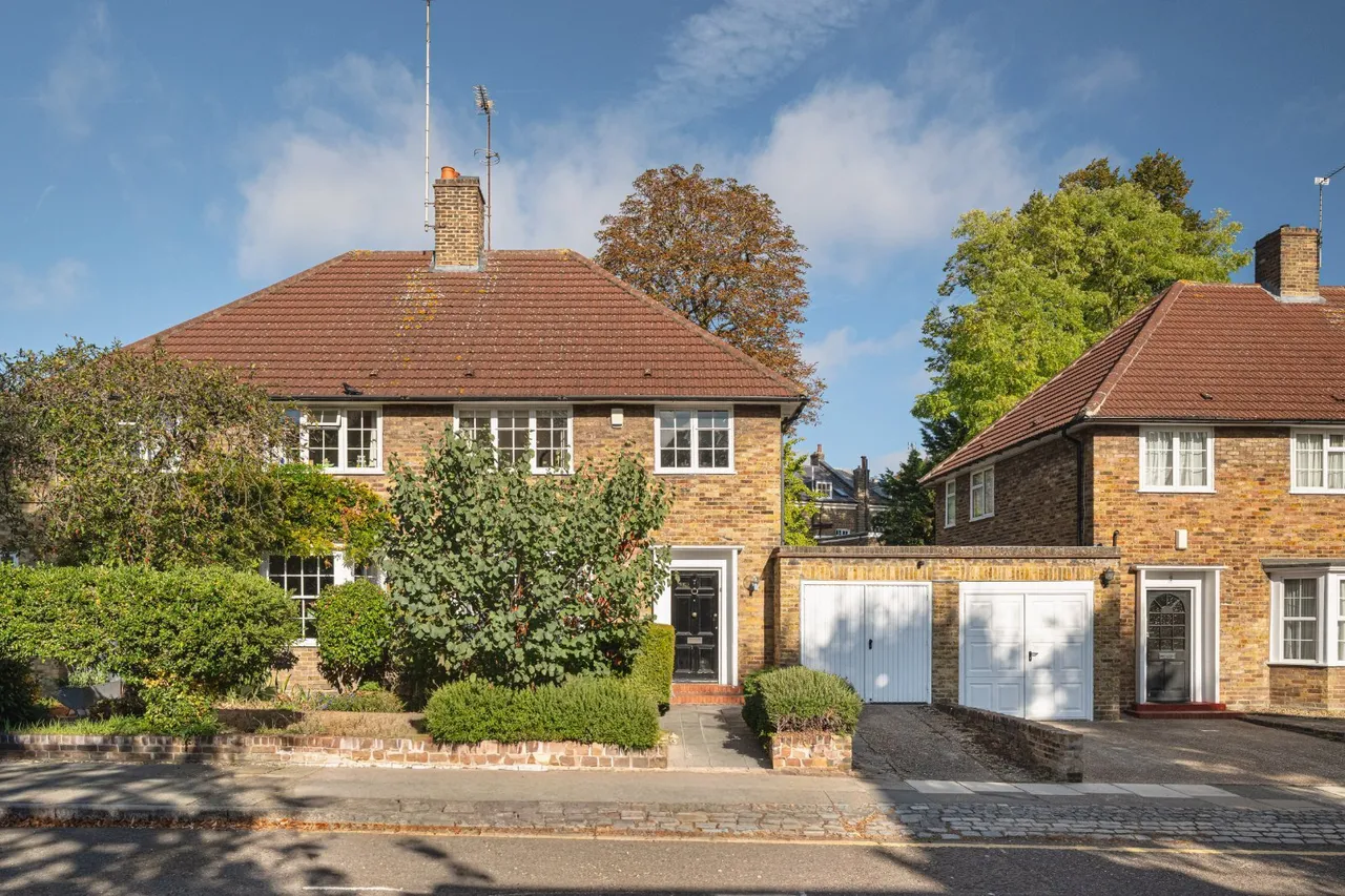 3 bed house for sale, Canonbury Park South, Canonbury, N1