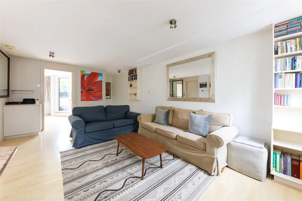 Dartmouth Close, London, W11, photo 4