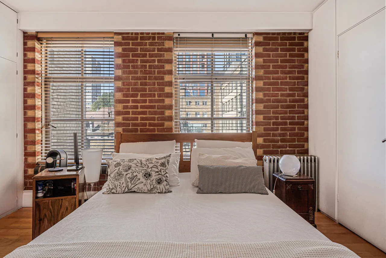 Shepherdess Place, London, N1, photo 14