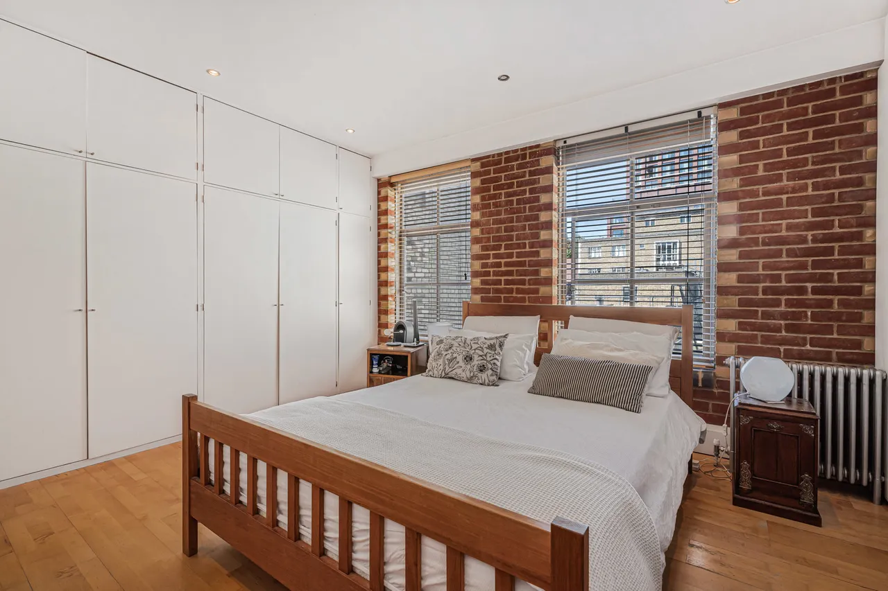 Shepherdess Place, London, N1, photo 15