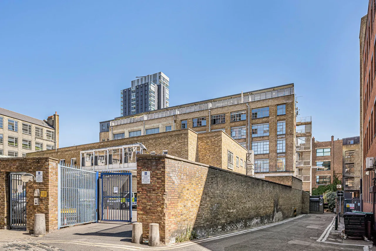 Shepherdess Place, London, N1, photo 23