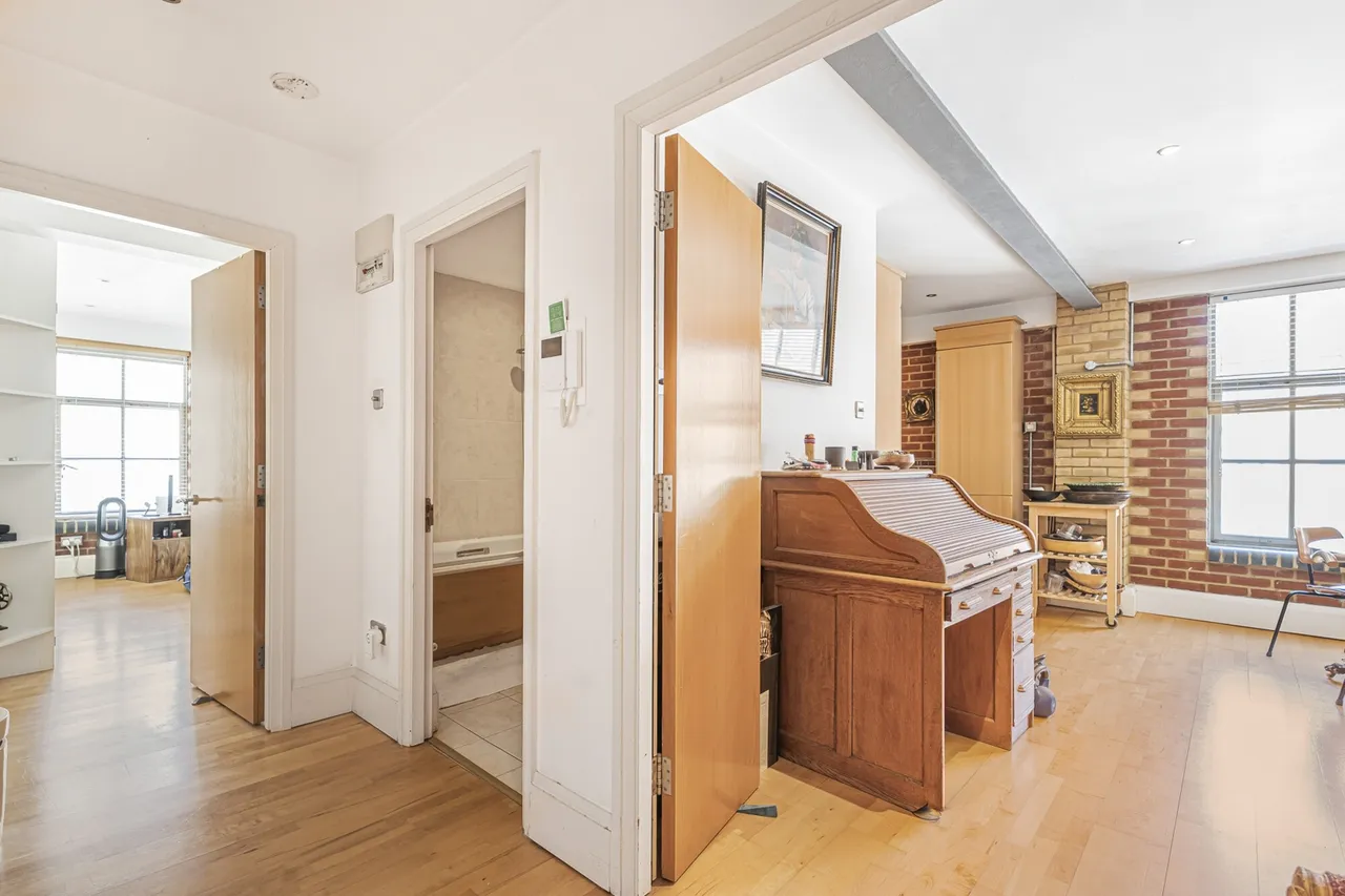 Shepherdess Place, London, N1, photo 19
